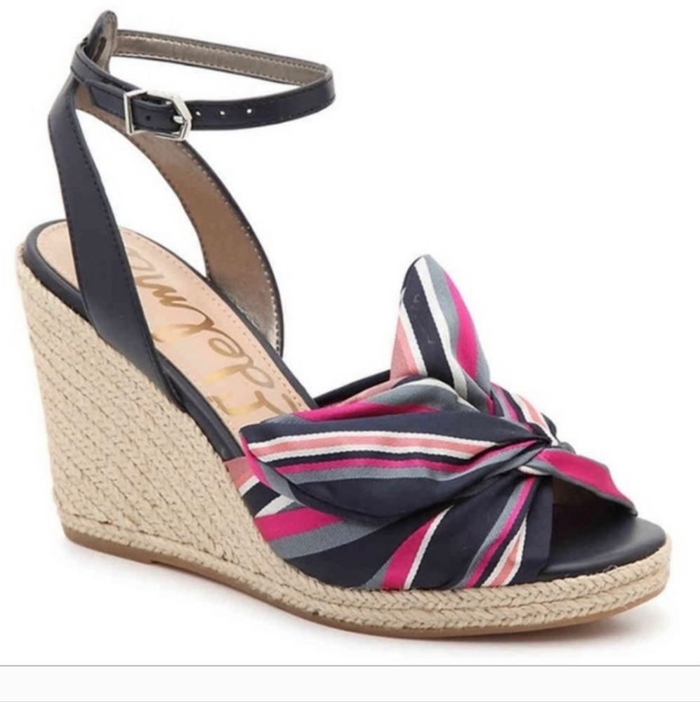 Sam Edelman Navy and Pink Wedges